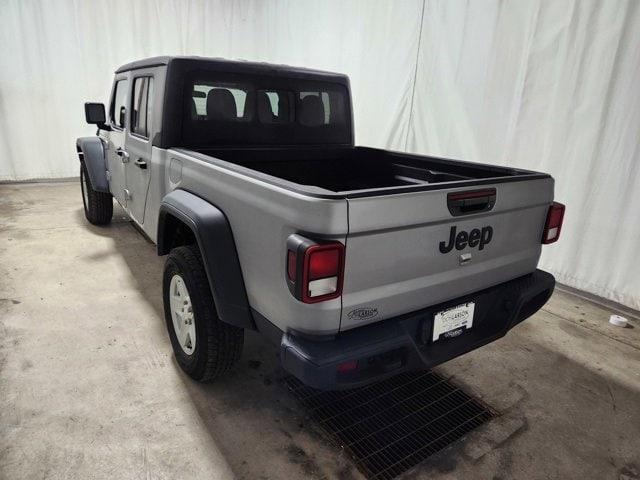 2020 jeep gladiator sport