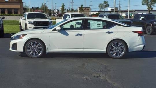 2024 Nissan Altima