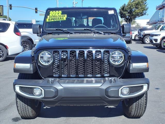 2022 jeep gladiator sport