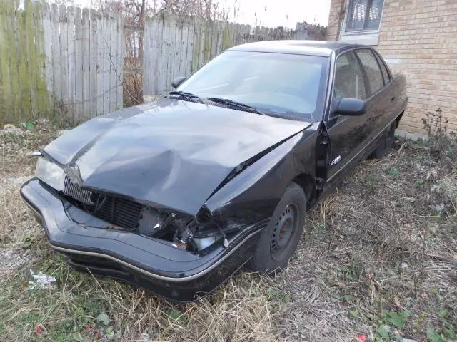 1994 buick skylark custom. no reserve. selling as/is. please read description