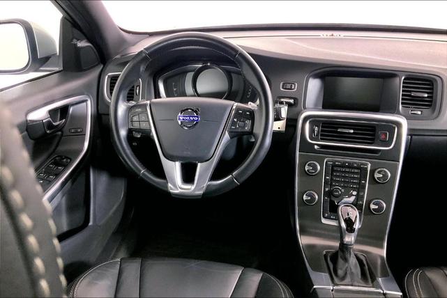 2015 volvo s60 t5 premier