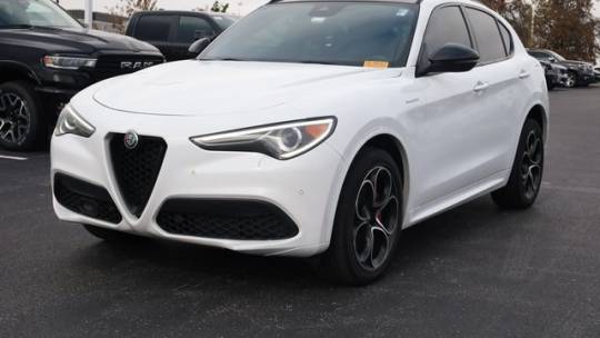 2022 Alfa Romeo Stelvio
