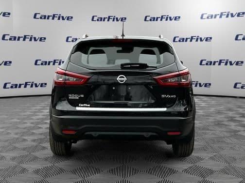 2020 nissan rogue sport sv in manchester, new hampshire