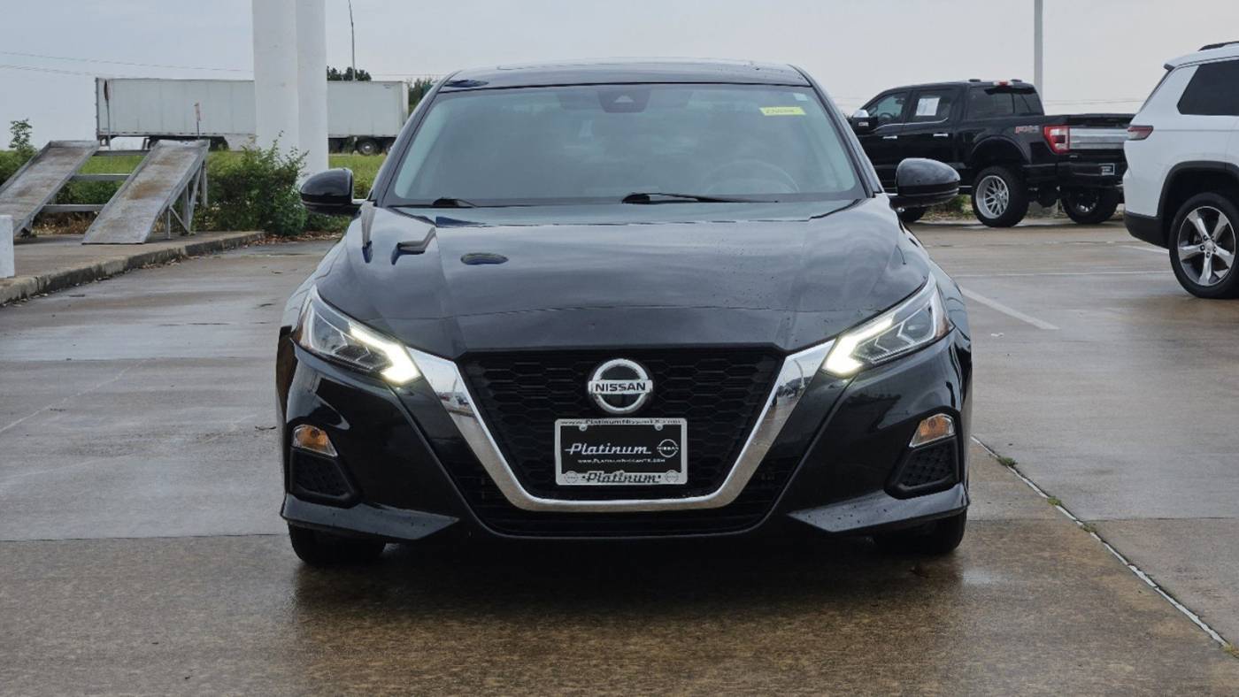2022 nissan altima 2.5 sv