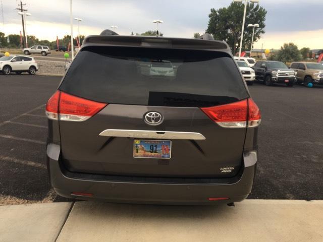 2013 toyota sienna limited 7-passenger awd limited 7-passenger 4dr mini-van for sale in atlantic city, wyoming