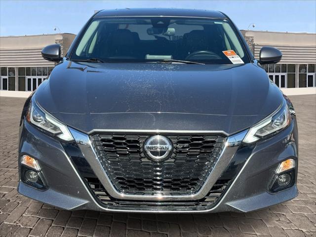 2019 nissan altima 2.5 platinum
