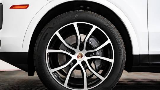 2024 Porsche Cayenne