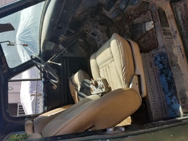 1955 ford f100 roller with engine. tranny. spares