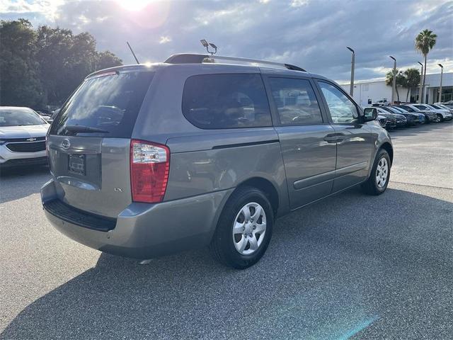 2010 kia sedona lx