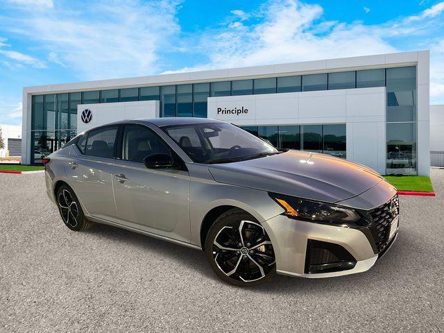 2024 nissan altima sr fwd