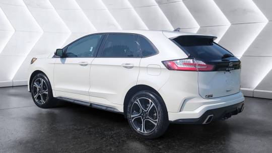 2023 Ford Edge