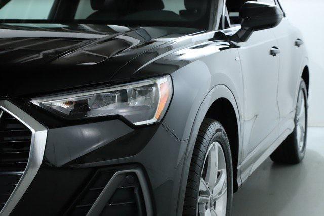 2021 audi q3 45 s line premium