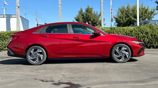 2025 Hyundai Elantra