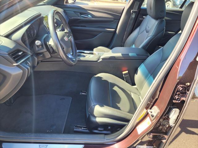 2022 cadillac ct4 premium luxury