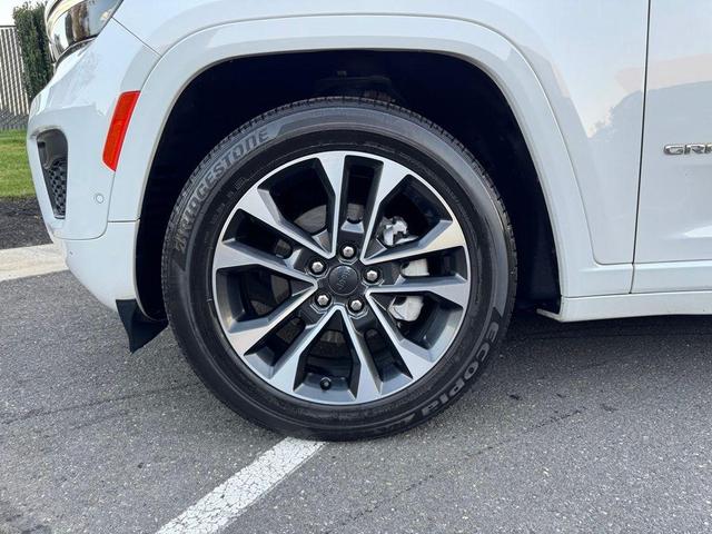 2022 jeep grand cherokee overland
