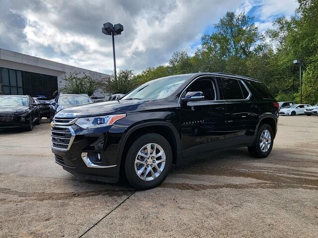 2021 chevrolet traverse lt cloth