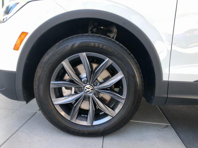 2024 volkswagen tiguan 2.0t se
