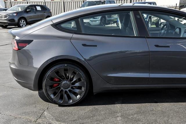 2023 tesla model 3 performance