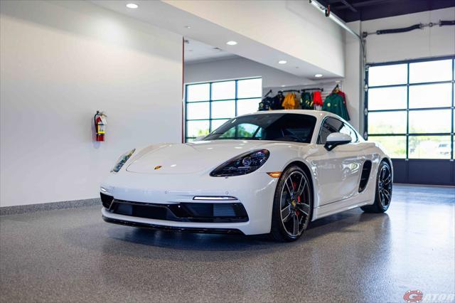 2022 porsche 718 cayman s