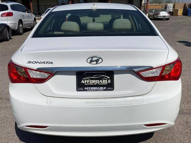 2012 hyundai sonata gls