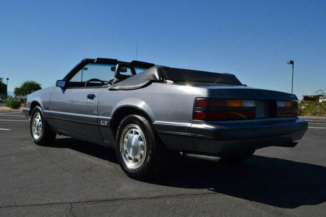1985 ford mustang gt convertible,7k original miles,benchmark car,5 spd manual!!