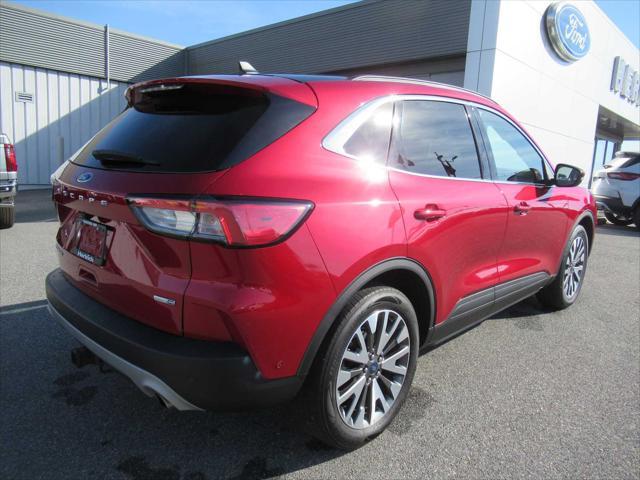 2020 ford escape titanium