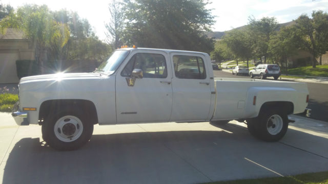 super clean rustfree 3+3 c-30 454 dually! low mileage 1 owner california truck!