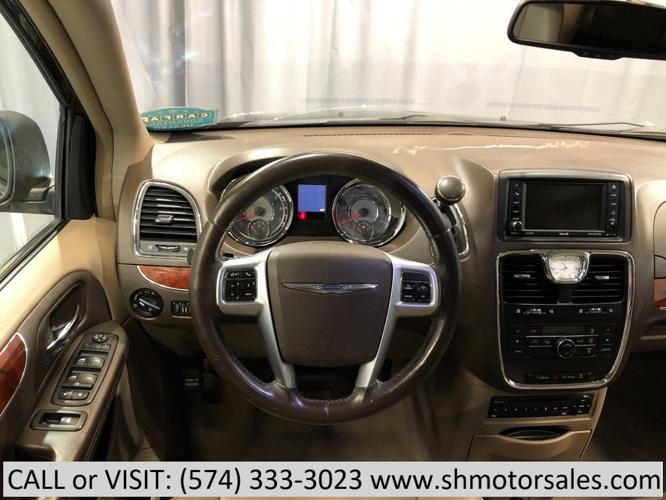 used 2012 chrysler town & country touring-l elkhart, in 46514 for sale in elkhart, indiana