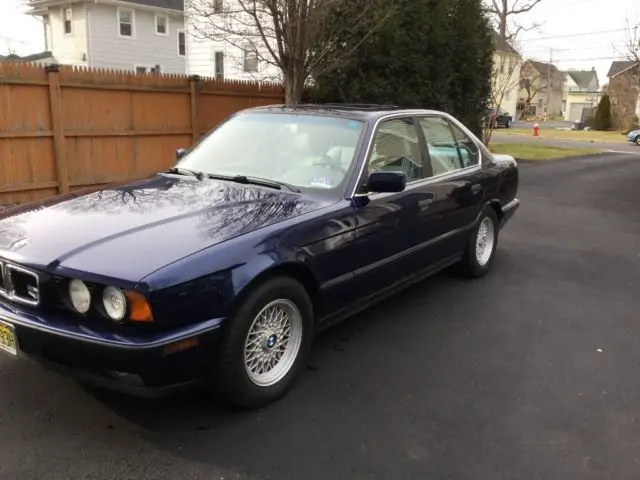 1994 bmw 530i sedan blue metallic 143800 miles leather, sunroof, heated seats