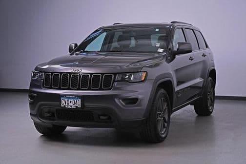 2016 jeep grand cherokee laredo 4dr 4x4 in orono, minnesota