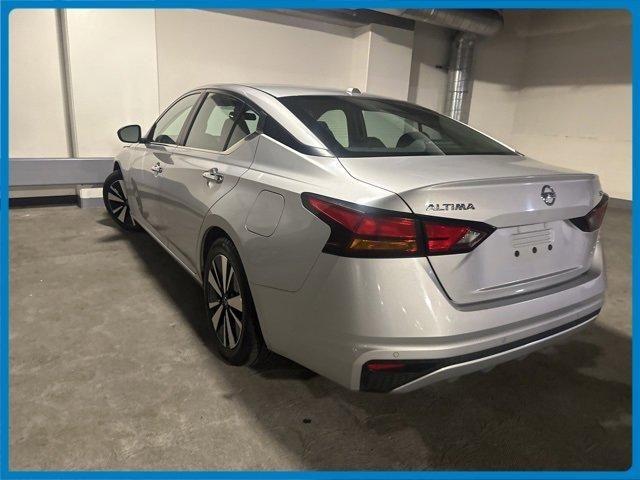 2021 nissan altima