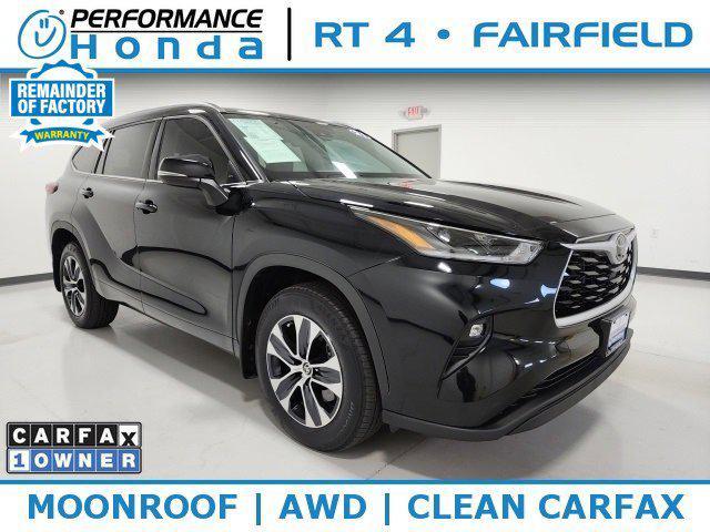 2021 toyota highlander xle