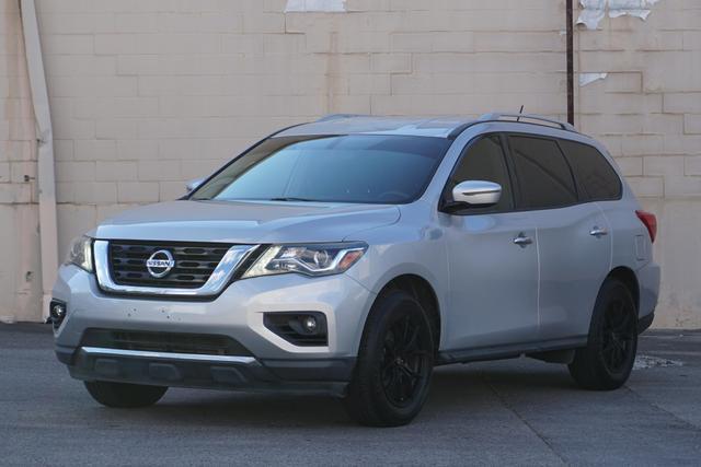 2018 nissan pathfinder sv