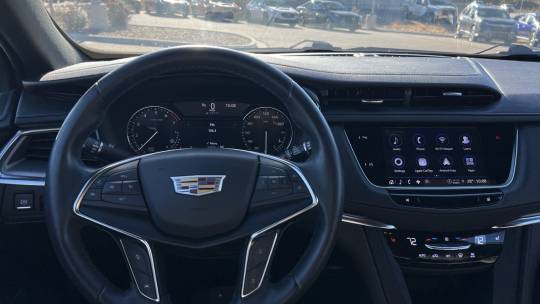 2022 Cadillac XT5