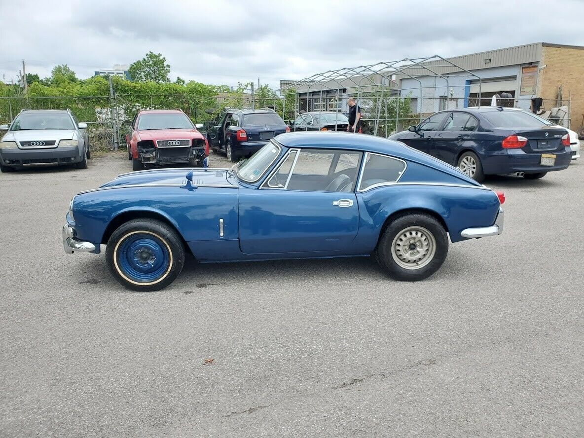 1968 triumph gt6... mk1 2 dr coupe runs and no rust!