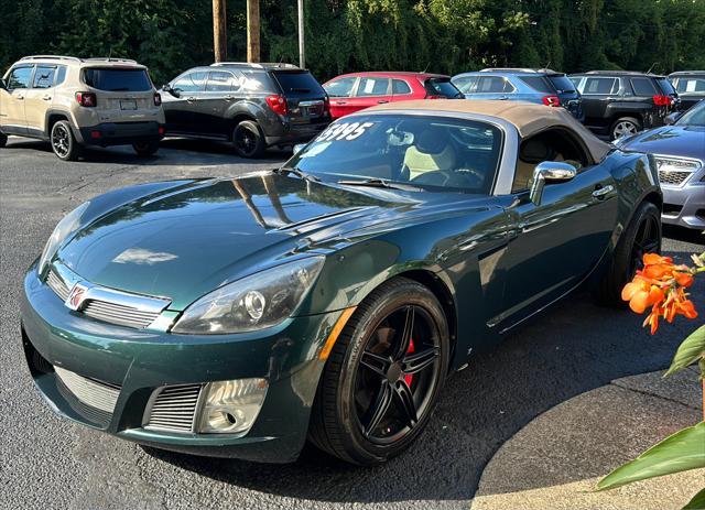 2008 saturn sky red line