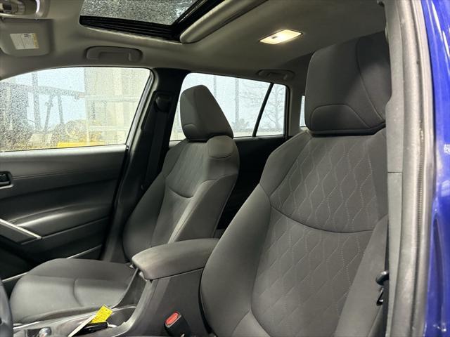 2022 toyota corolla cross le