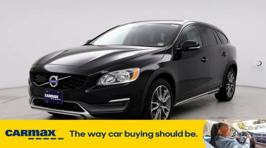 2016 Volvo V60 Cross Country