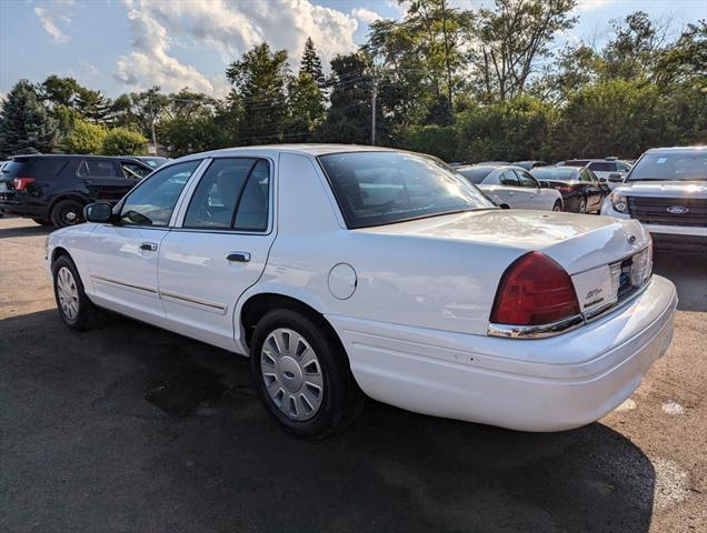 2011 ford crown victoria police interceptor