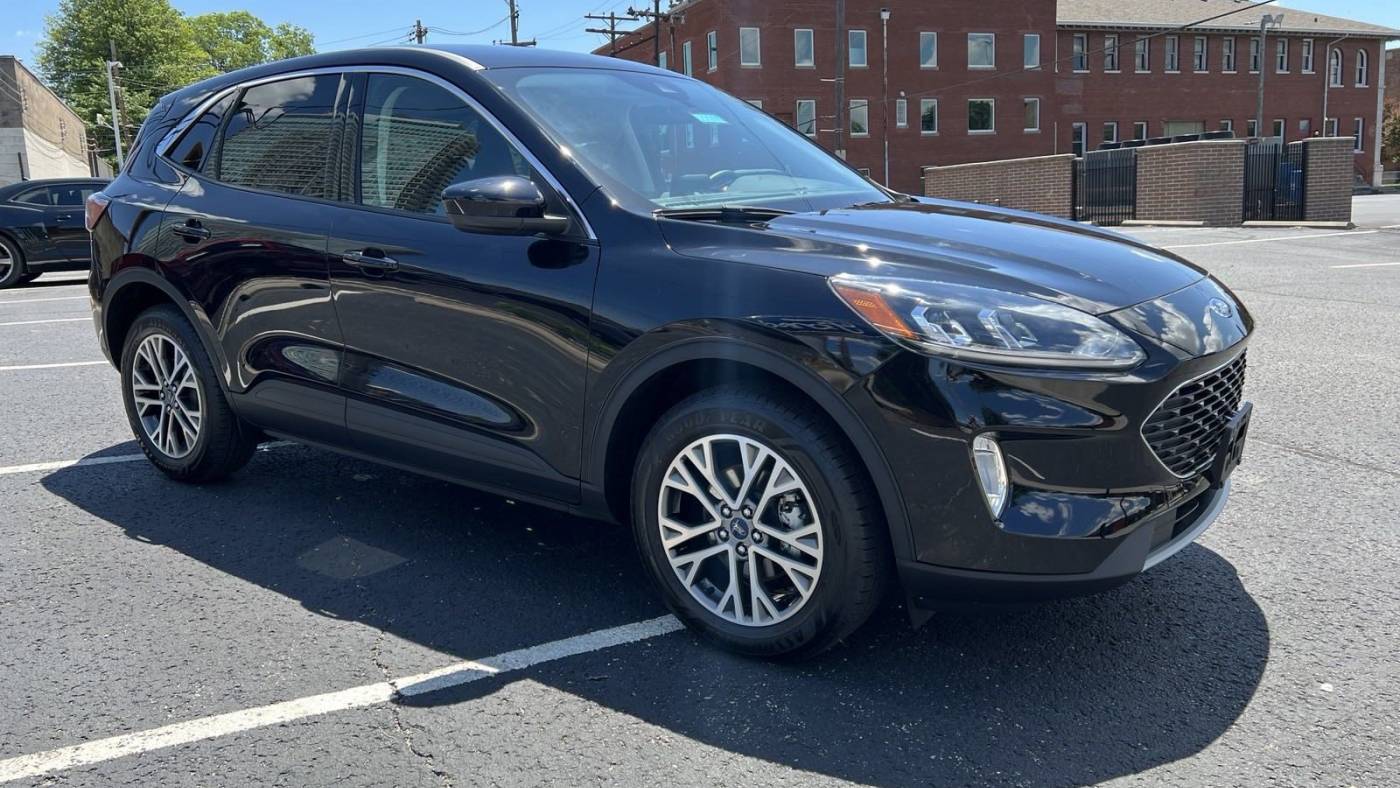 2022 ford escape sel