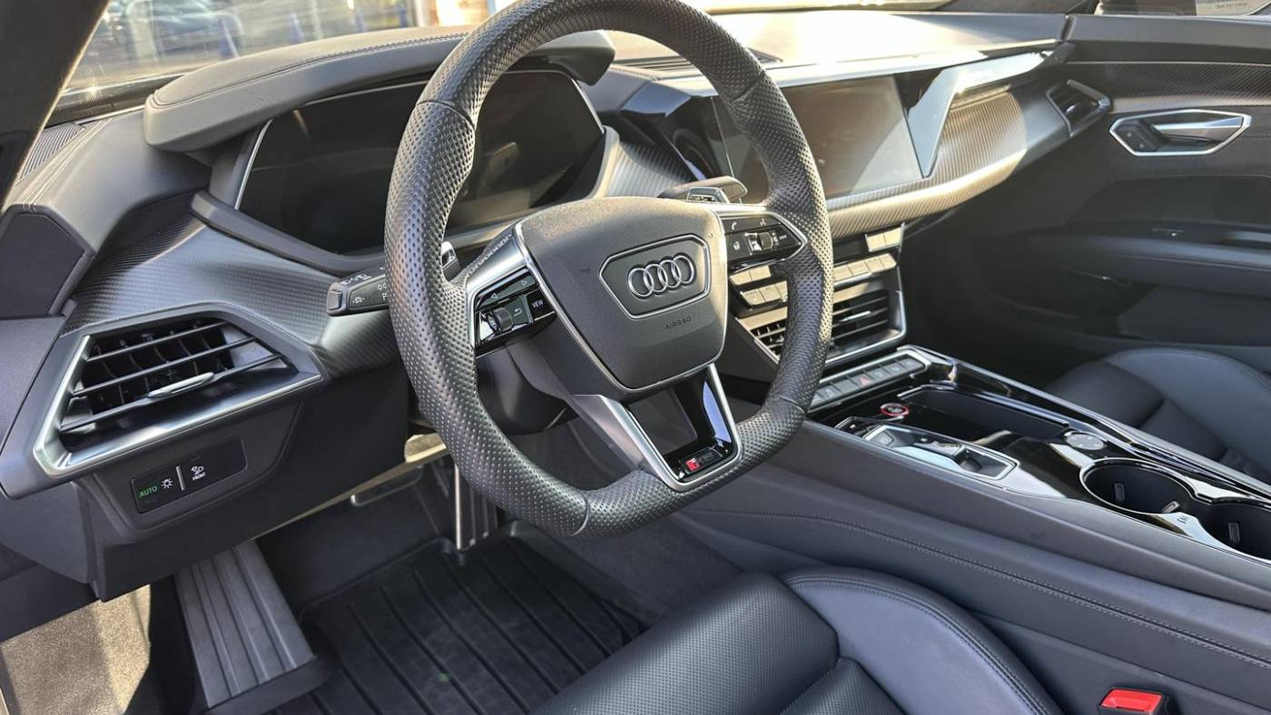 2022 audi rs e-tron gt quattro