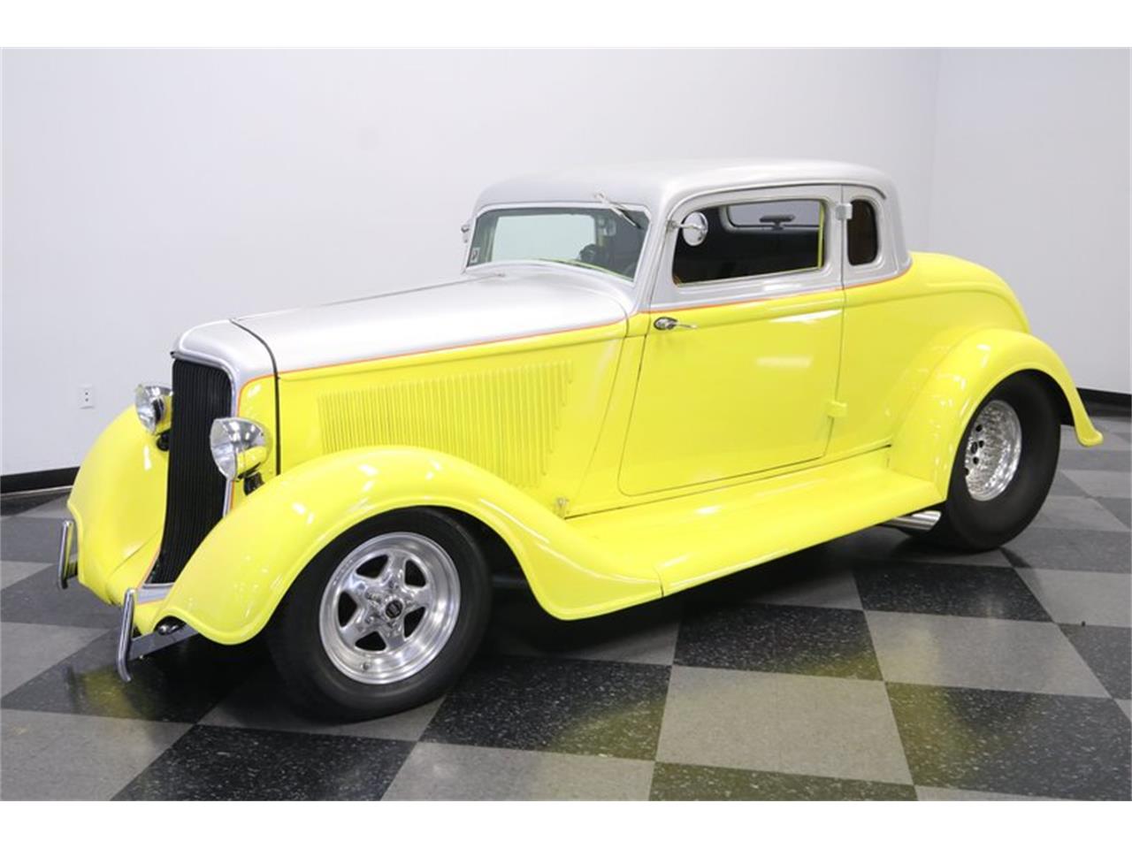1934 plymouth 5-window coupe