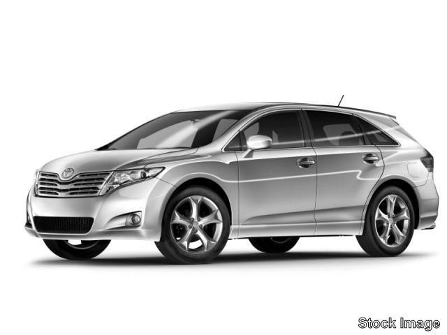 2011 toyota venza base