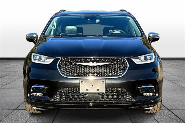 2023 chrysler pacifica limited