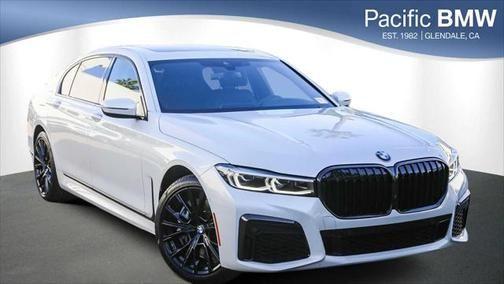 2022 bmw 750