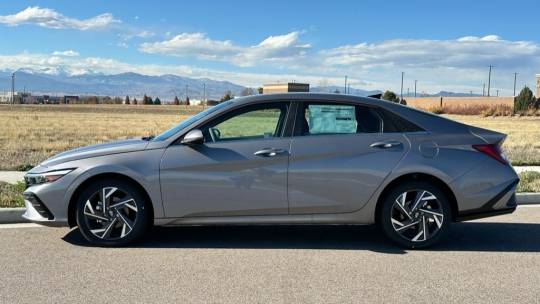 2025 Hyundai Elantra