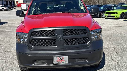 new 2023 ram 1500 classic tradesman crew cab 5'7" box 4wd