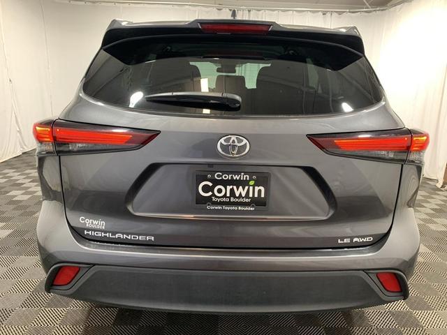 2024 toyota highlander le