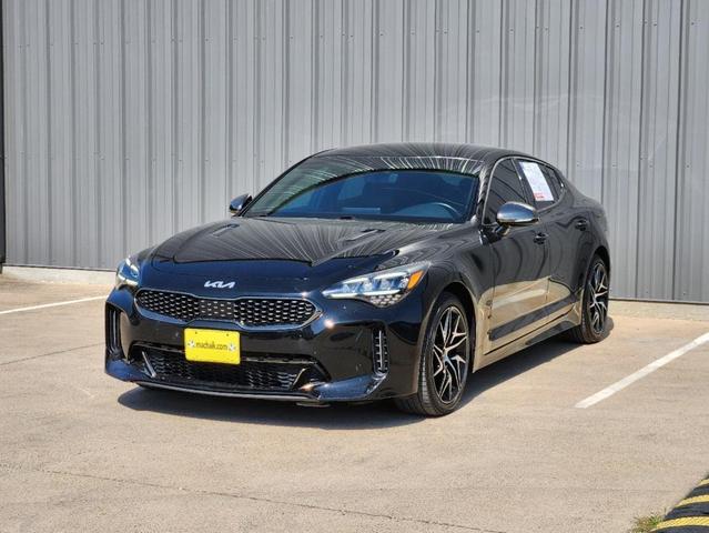 2022 kia stinger gt-line