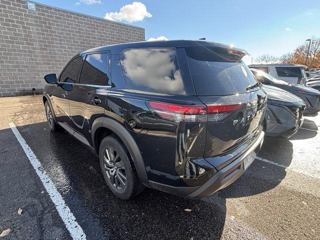 2022 nissan pathfinder s 4wd